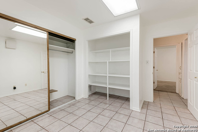 Image 21 of 33 For 4254 Clear Spring Dr