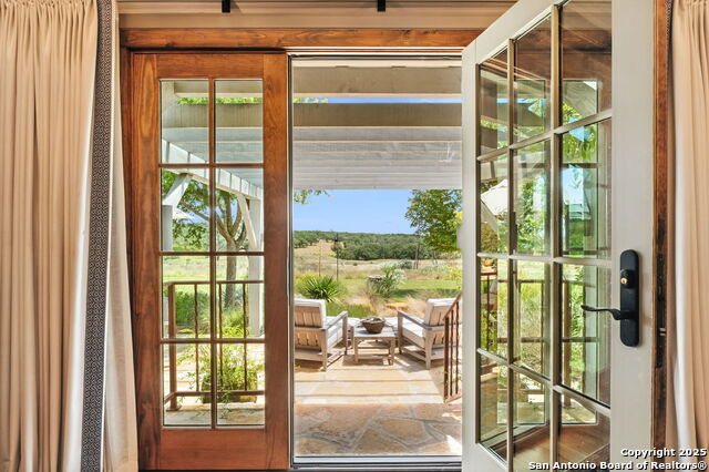 Image 29 of 80 For 716 Arbor Ridge