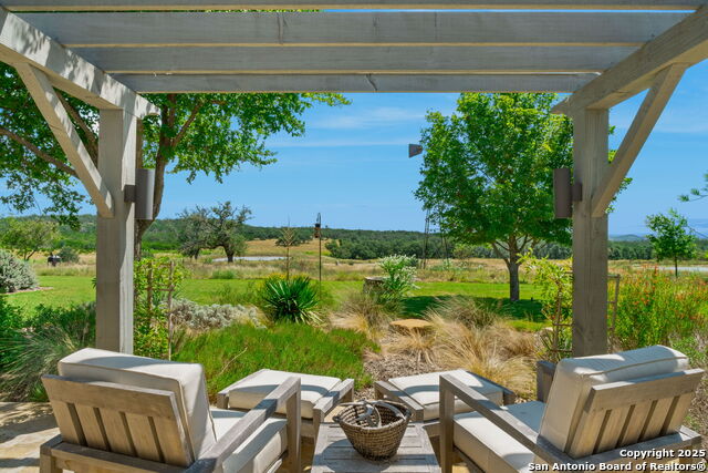 Image 30 of 80 For 716 Arbor Ridge