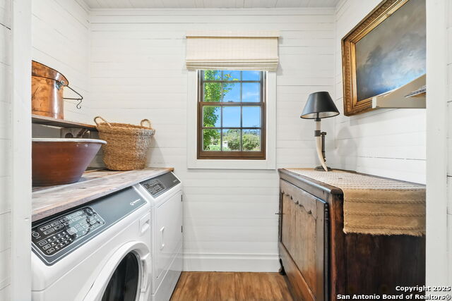 Image 37 of 80 For 716 Arbor Ridge