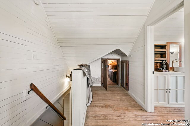 Image 40 of 80 For 716 Arbor Ridge