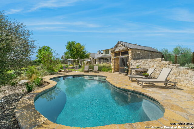 Image 58 of 80 For 716 Arbor Ridge