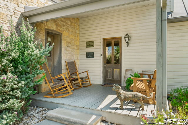 Image 7 of 80 For 716 Arbor Ridge