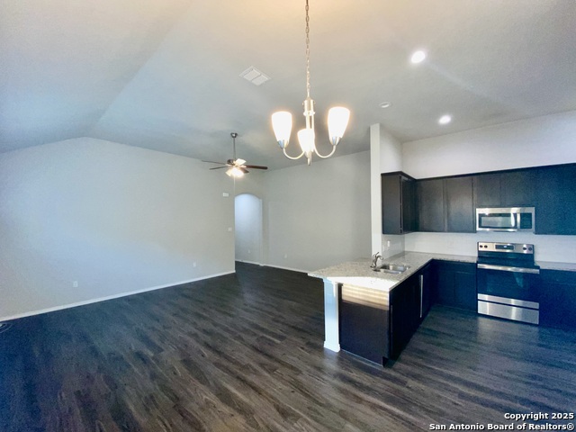 Image 4 of 19 For 116 Highland View