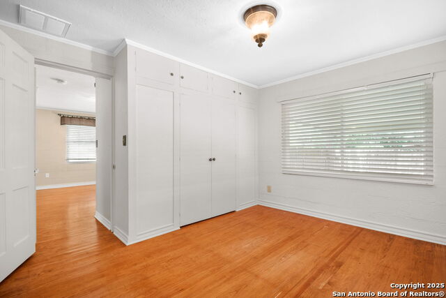 Image 9 of 15 For 225 North