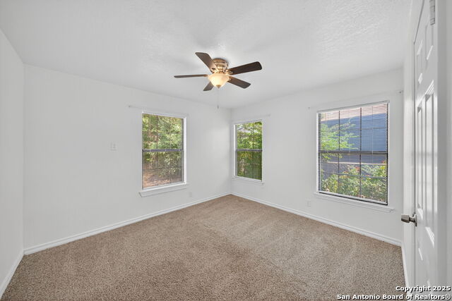 Image 10 of 23 For 243 Jewell St W