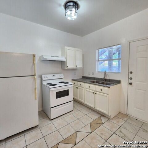 Image 3 of 6 For 1702 Craig Pl W