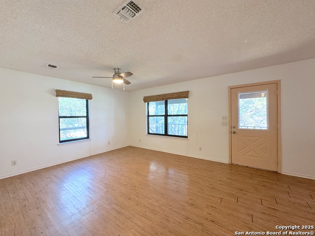 Image 11 of 36 For 776 Lookout  