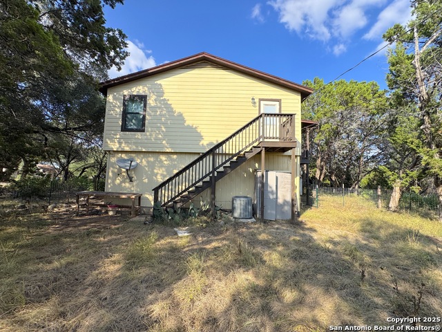 Image 2 of 36 For 776 Lookout  