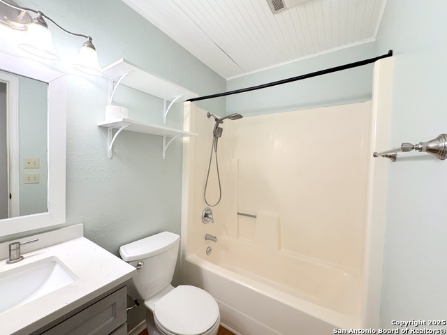 Image 24 of 36 For 776 Lookout  