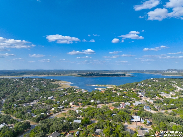 Image 28 of 36 For 776 Lookout  