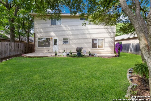 Image 22 of 24 For 2824 Berry Trace