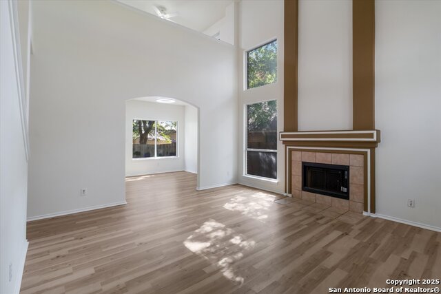 Image 5 of 24 For 2824 Berry Trace