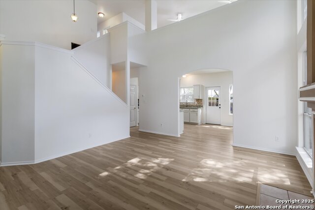 Image 6 of 24 For 2824 Berry Trace