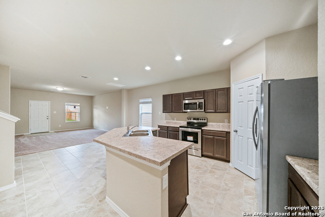 Image 17 of 32 For 7143 Mesa Clfs