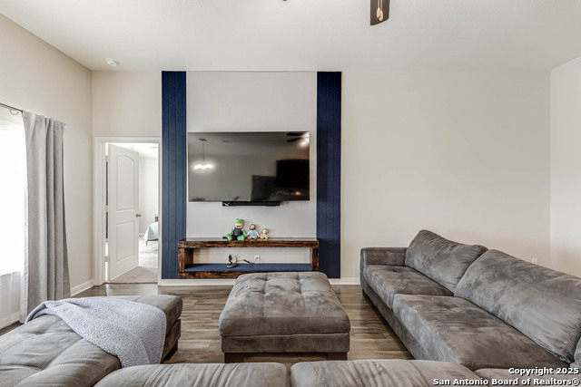 Image 13 of 25 For 6343 Juniper