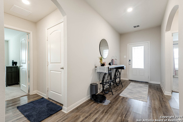 Image 4 of 25 For 6343 Juniper