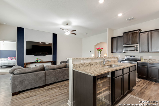 Image 7 of 25 For 6343 Juniper