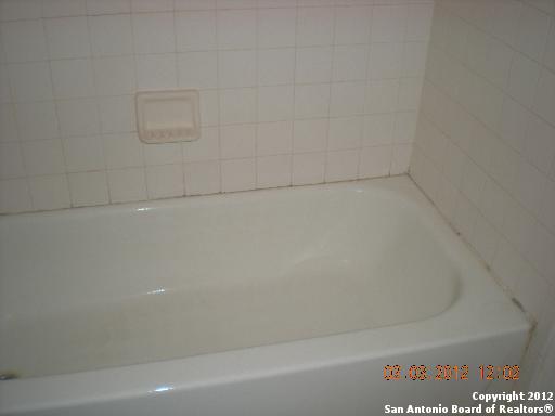 Image 12 of 13 For 9906 Autumn Hollow