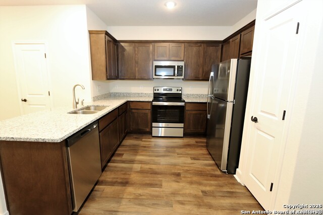 Image 19 of 32 For 10310 Lynwood Village