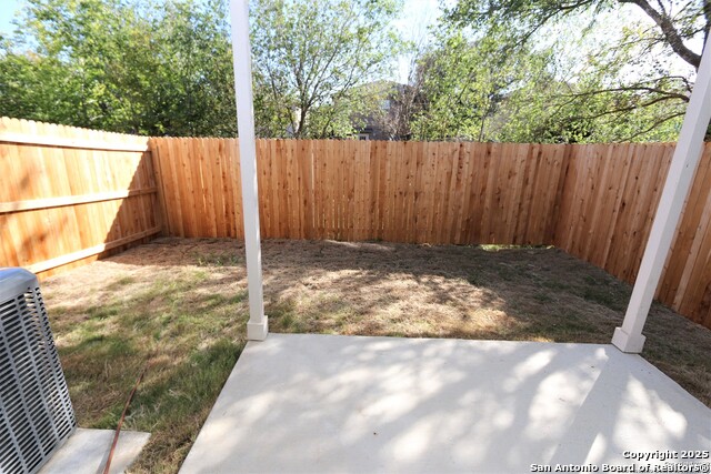 Image 30 of 32 For 10310 Lynwood Village