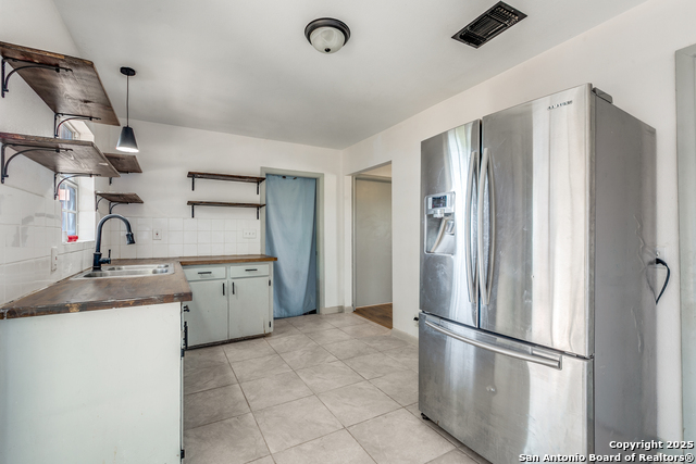 Image 8 of 15 For 310 Williamsburg