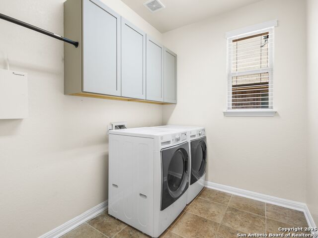 Image 27 of 32 For 22611 Carriage Bush