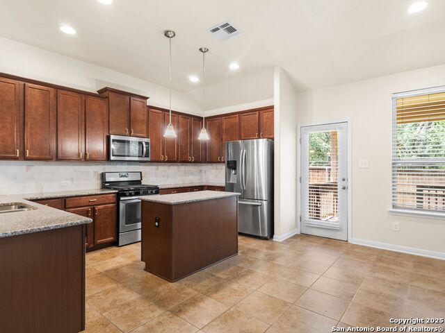 Image 7 of 32 For 22611 Carriage Bush