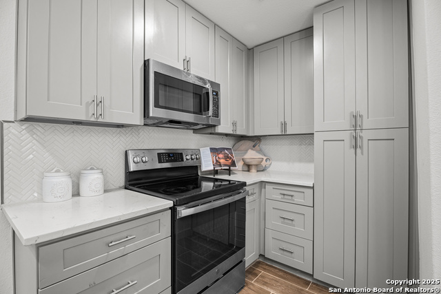 Image 14 of 27 For 1851 Dawson