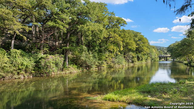 Details for 198 Kuntry Ln, New Braunfels, TX 78132