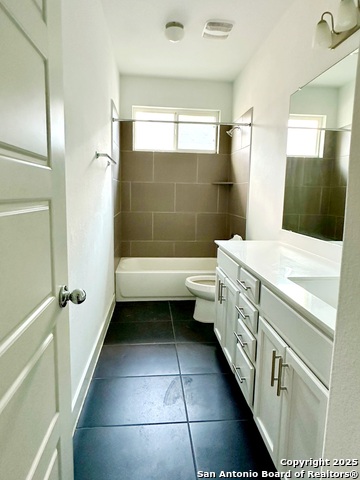 Image 15 of 20 For 7202 Crandower