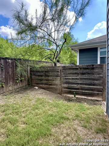 Image 17 of 20 For 7202 Crandower