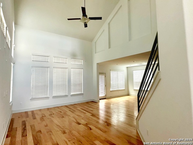 Image 5 of 20 For 7202 Crandower