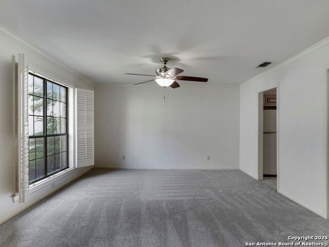 Listing photo id 8 for 2611 Eisenhauer Rd  901