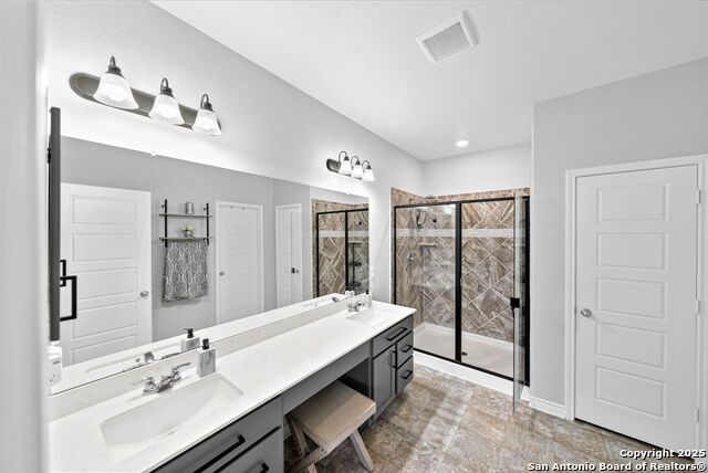 Listing photo id 20 for 9411 Copperway