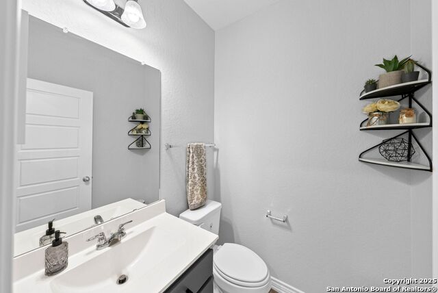 Listing photo id 22 for 9411 Copperway