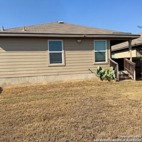 Image 6 of 8 For 321 Middle Green