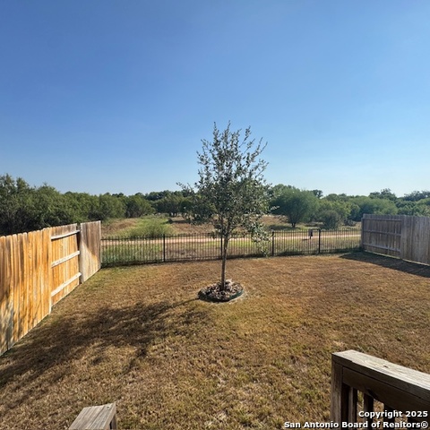 Image 7 of 8 For 321 Middle Green