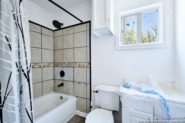 Image 19 of 31 For 1211 Lee Hall