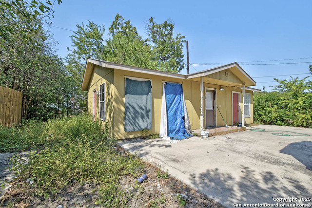 Image 4 of 31 For 1211 Lee Hall