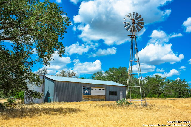 Image 18 of 47 For 1700 Bruce