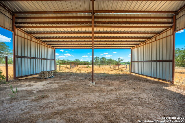 Image 24 of 47 For 1700 Bruce