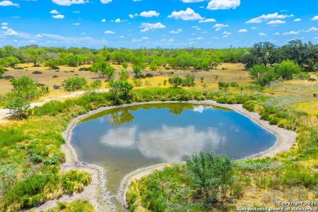 Image 4 of 47 For 1700 Bruce