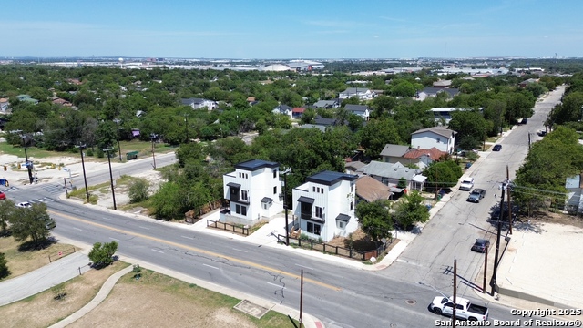 Image 17 of 18 For 122 S Walters St.