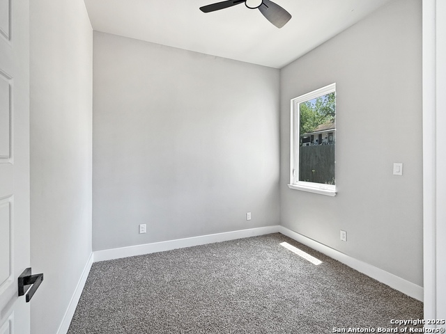 Image 7 of 18 For 122 S Walters St.