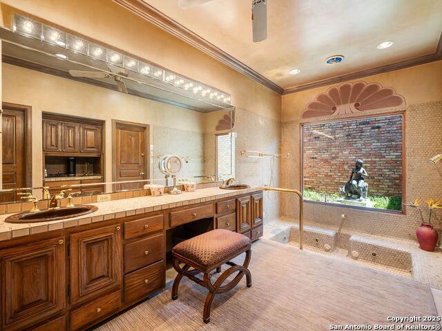 Image 25 of 47 For 115 Westcourt Lane