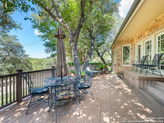 Image 4 of 47 For 115 Westcourt Lane