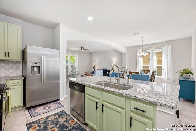 Image 10 of 40 For 4602 Acacia Hill