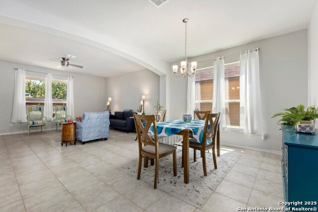 Image 14 of 40 For 4602 Acacia Hill