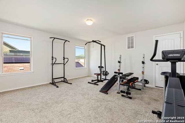 Image 21 of 40 For 4602 Acacia Hill